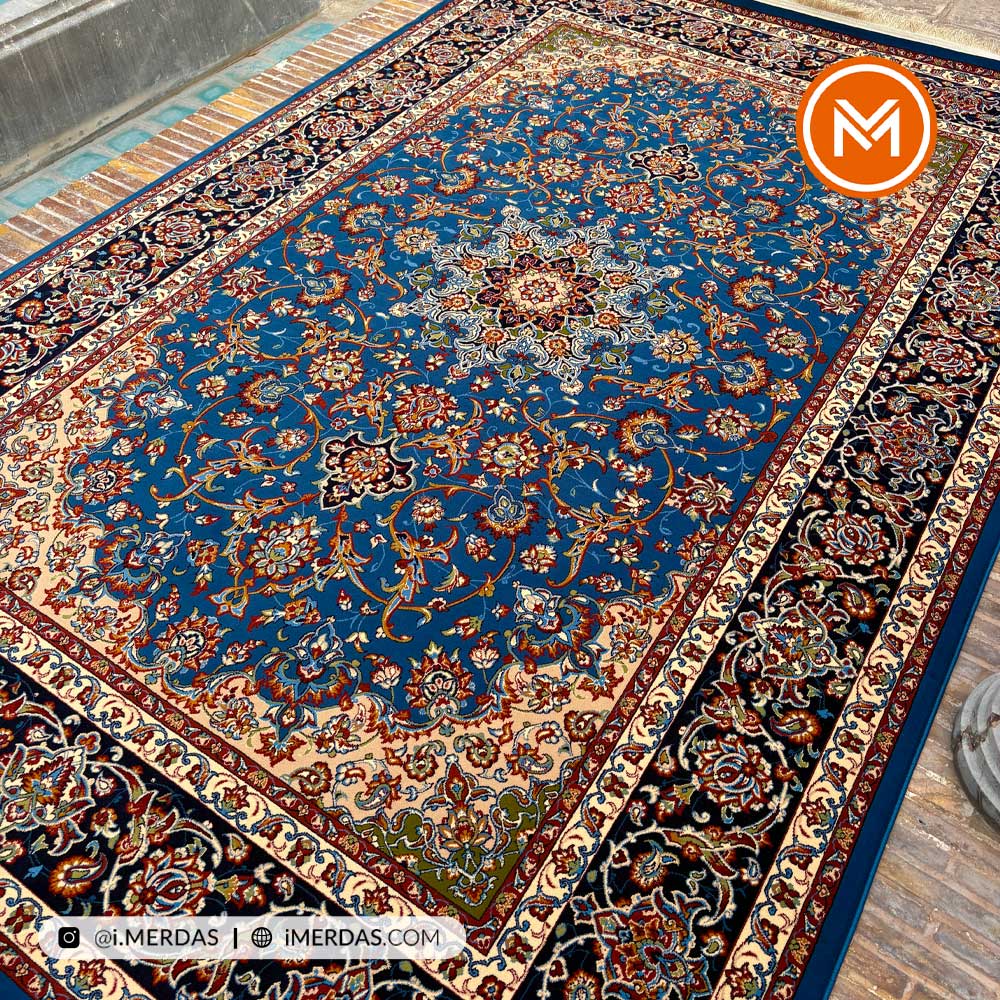 فرش گبه کد 112 قشقایی زمینه آبی نفتی